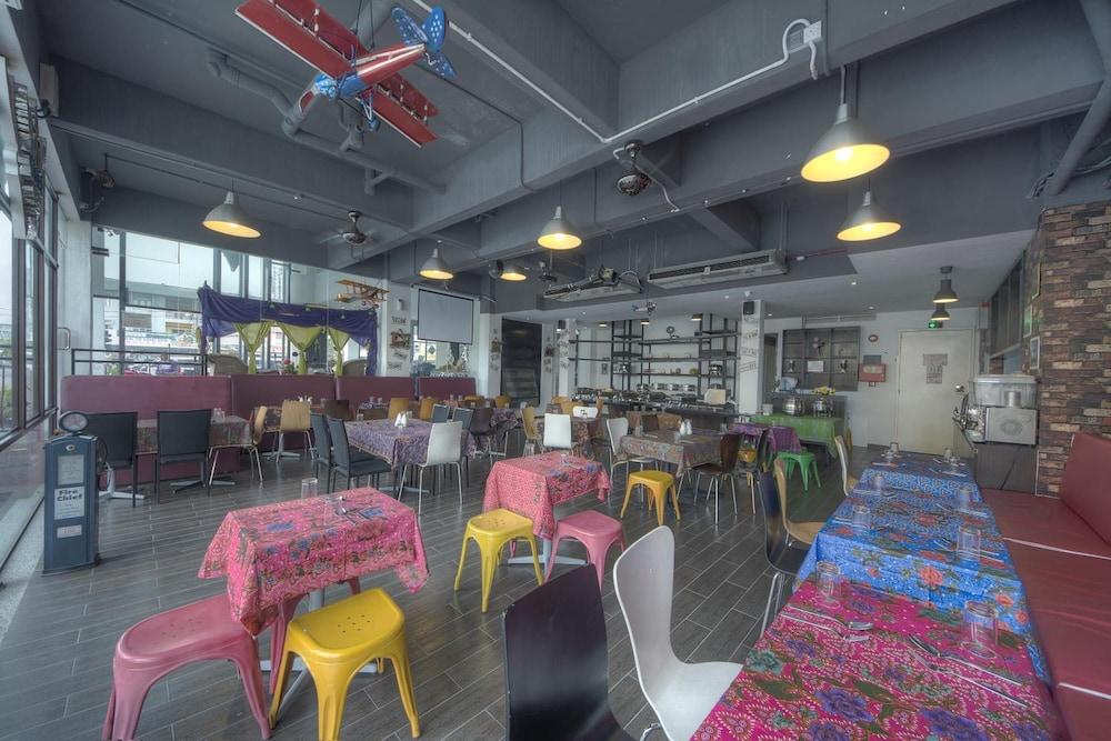 Hotel Arenaa Batik Boutique Kuantan Zewnętrze zdjęcie