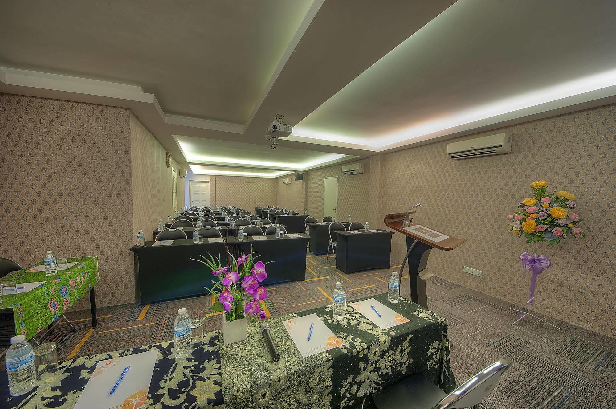 Hotel Arenaa Batik Boutique Kuantan Zewnętrze zdjęcie